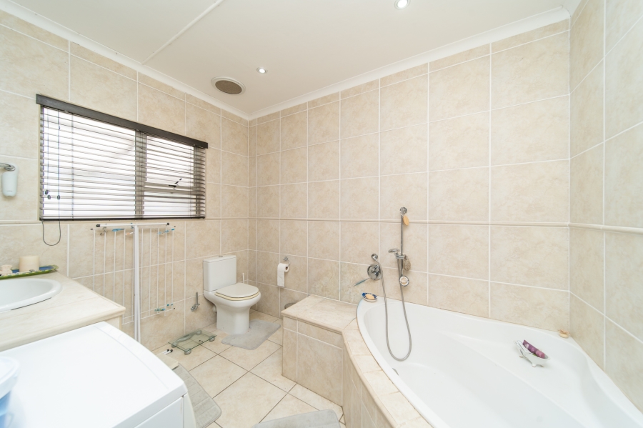 3 Bedroom Property for Sale in Vincent Eastern Cape